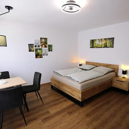 Rundum Gluecklich - *