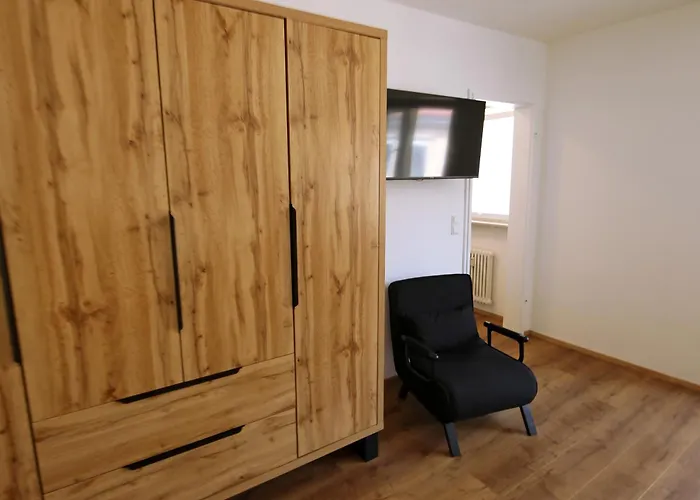 Rundum Gluecklich - *